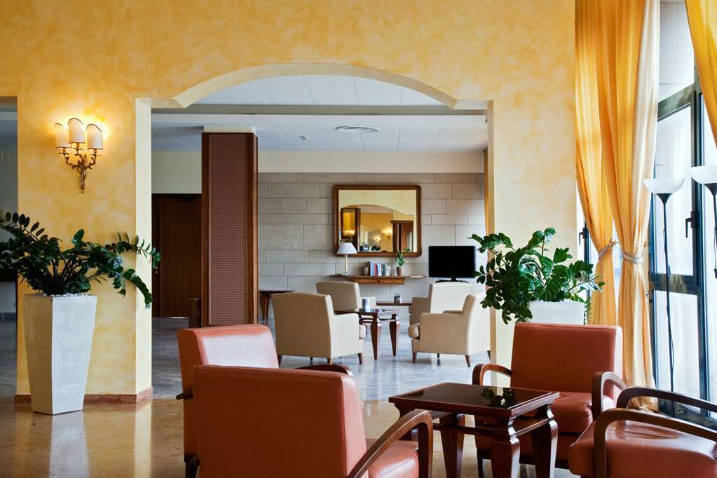 Nh Ancona Hotel Interior foto